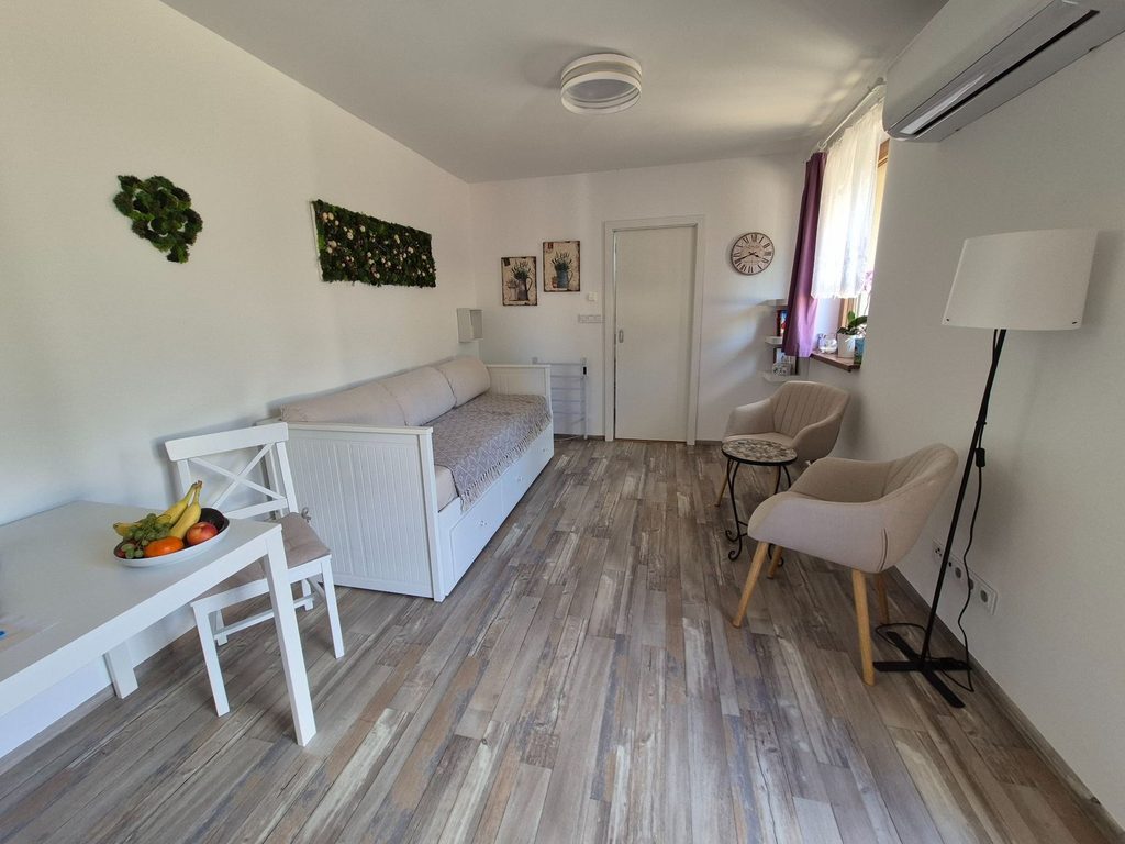 apartman hlavni prostor